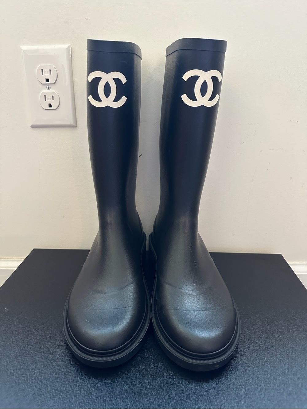 CHANEL REV Black Tall Rubber Boots with White CC Emblem Rain boot size 39